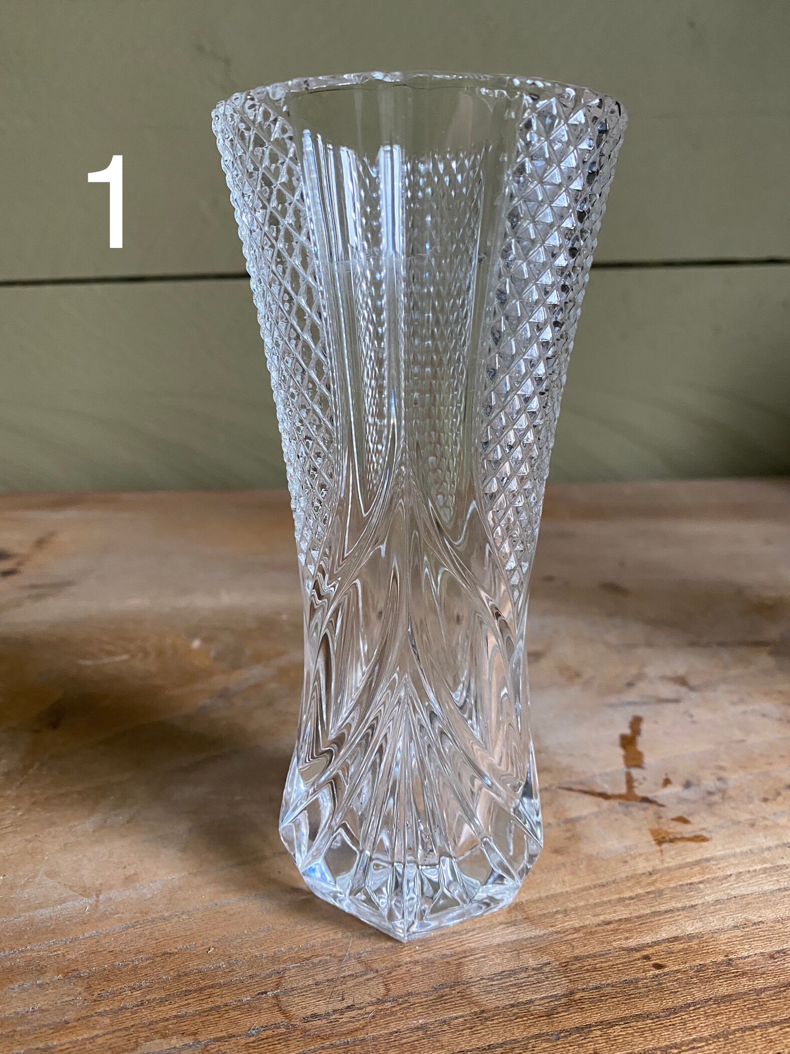 Fine carved glass vase