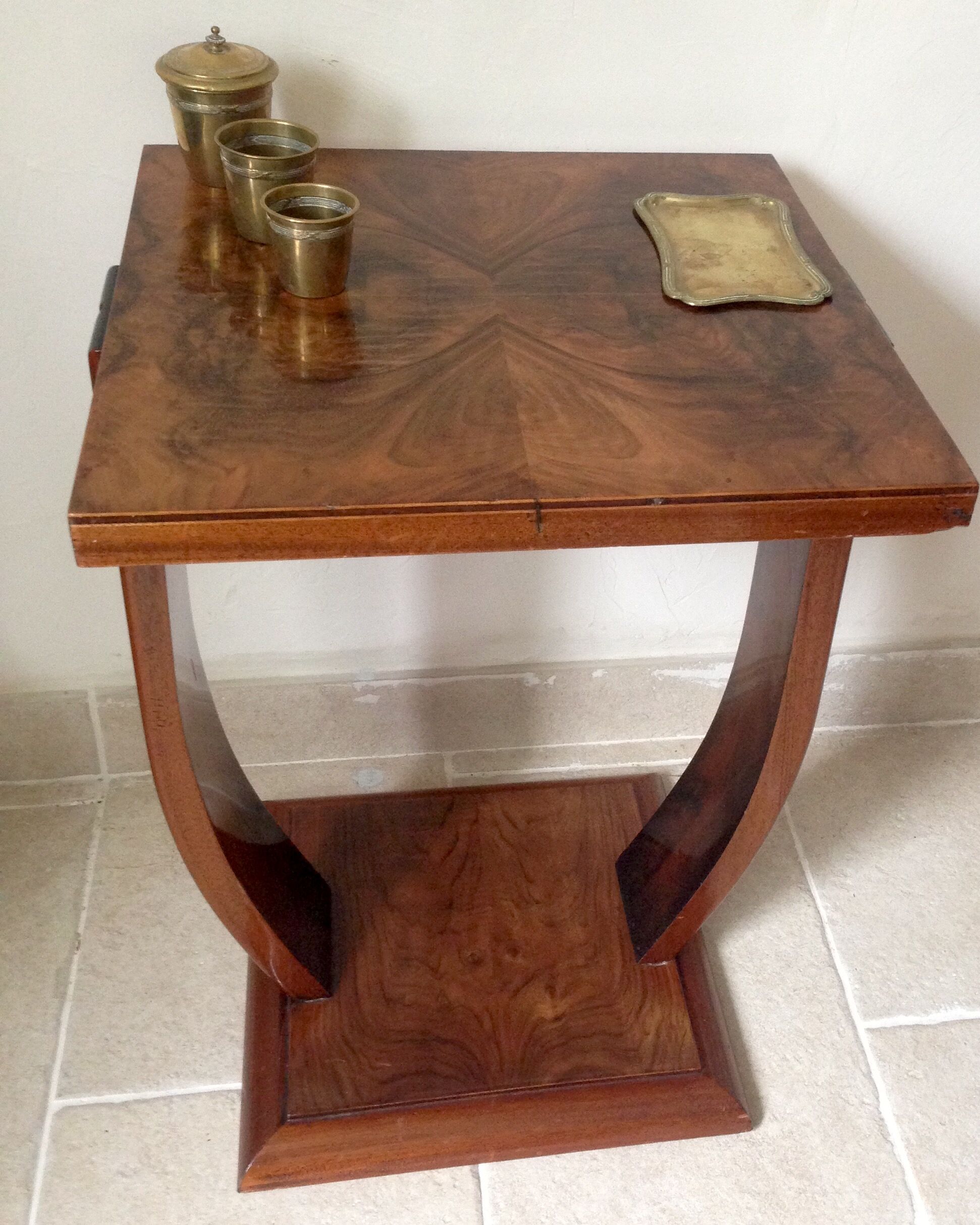 Side table art deco