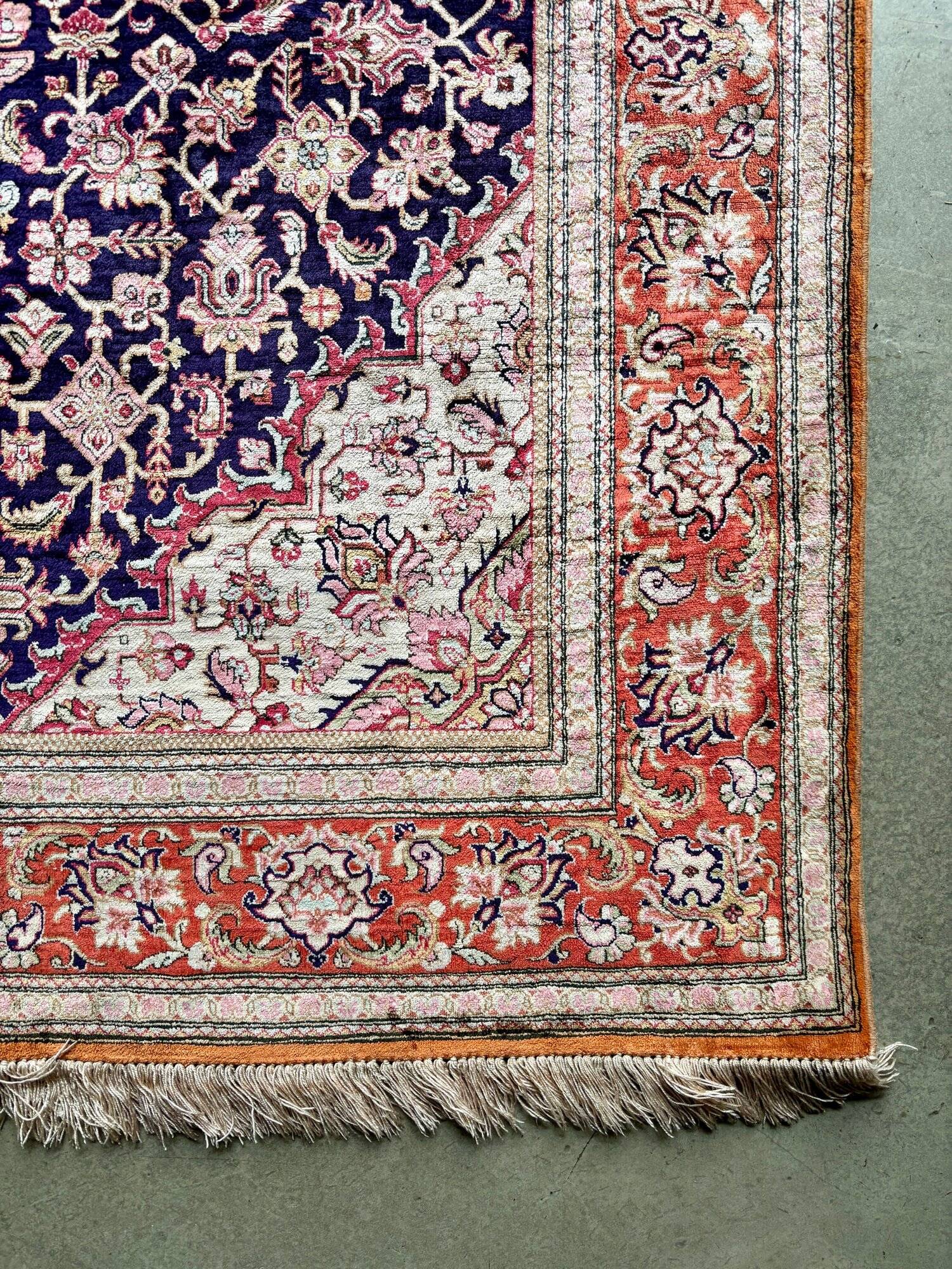 Ghoum carpet in silk and cotton, Iran