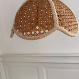 Vintage cannage flower pendant light