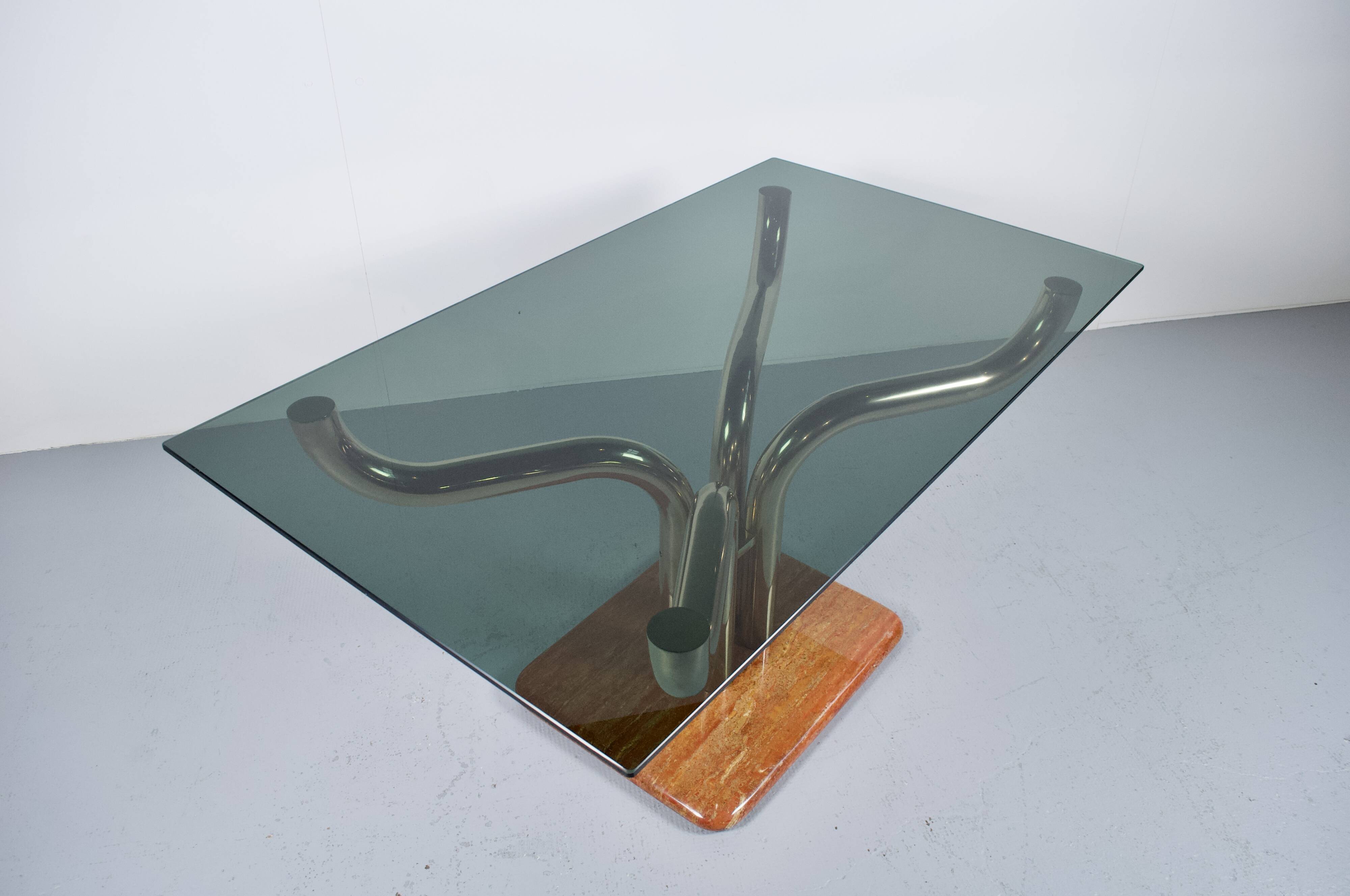 Dining table by Guido Faleschini, 1970s, published by Mariani Italia.