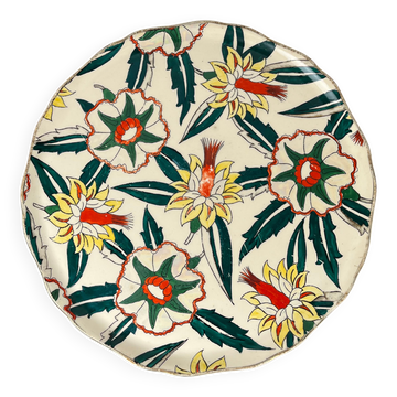 Longwy cake dish, "Romance" model, early 20th century.