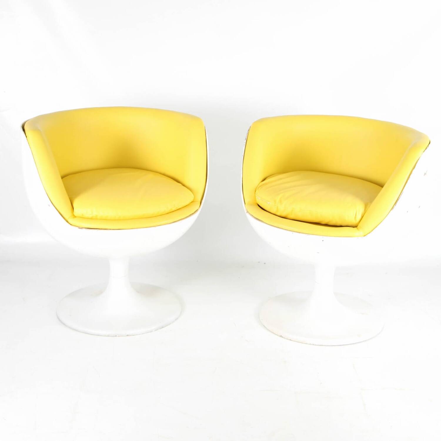 Pair of Space Age armchairs