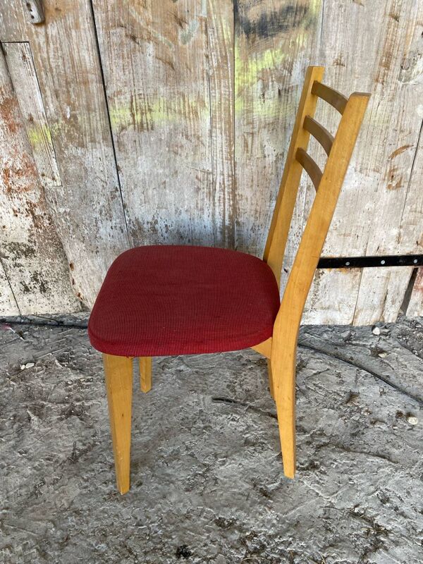 Chaise Ancienne Scandinave Hêtre + Assise Tissu Rouge Vintage 60’s