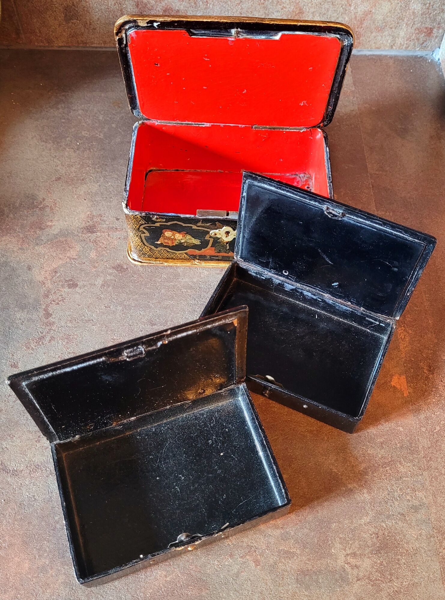 Old Vintage Boxes NINETEENTH in lacquer Asia China