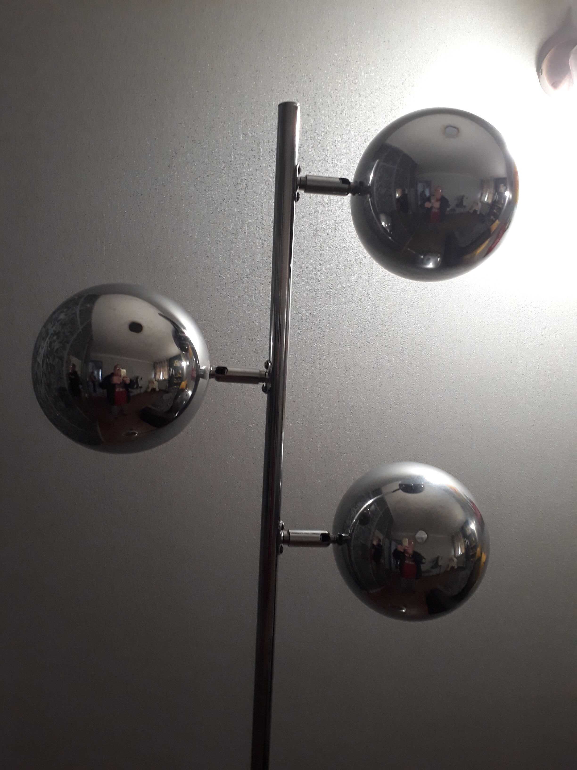 Three eyesballs floor lamp