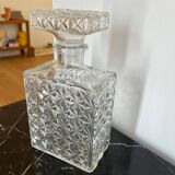 Whiskey decanter