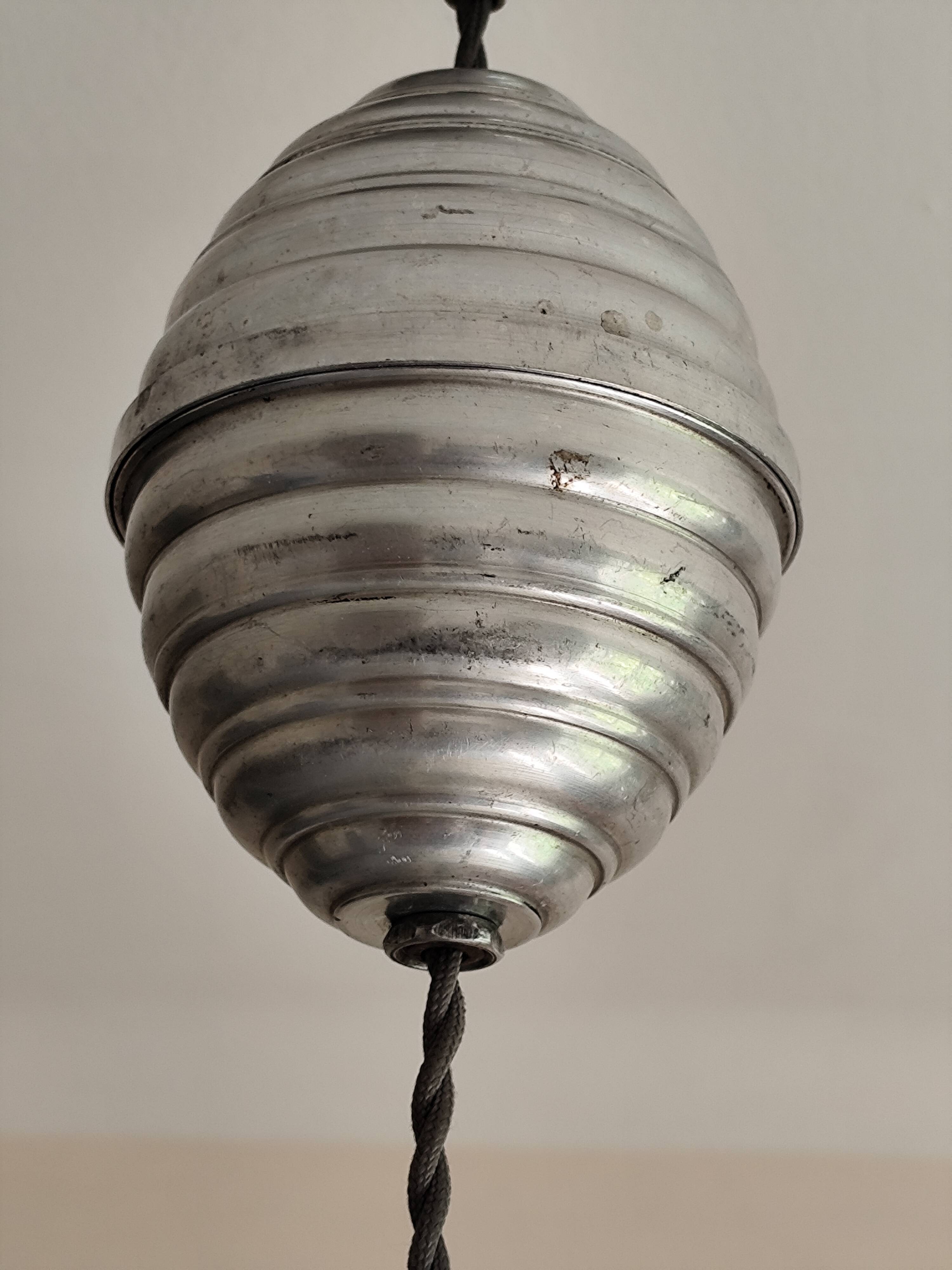 Suspension drop globe opaline white and metal structure