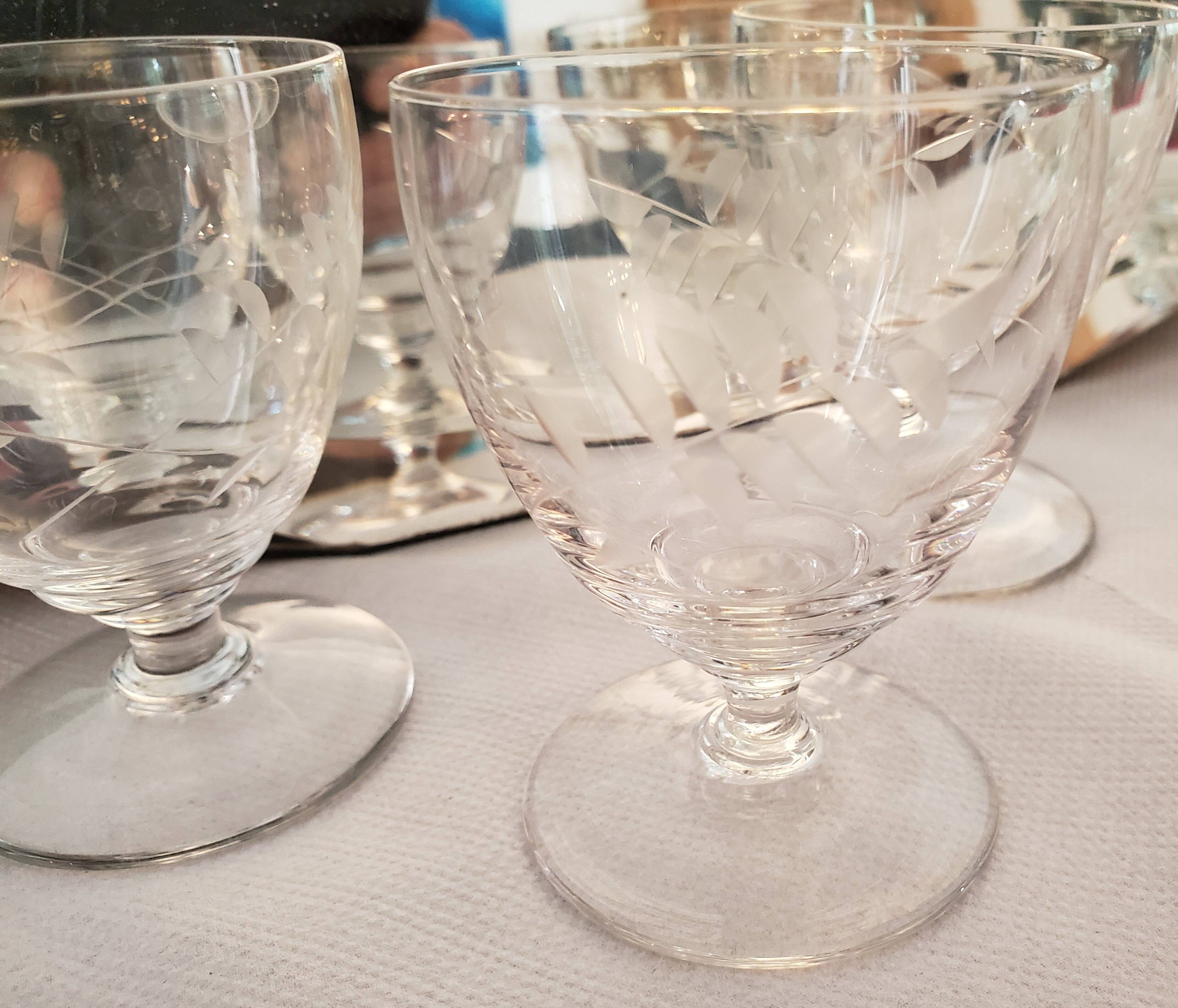 50's chiseled glasses