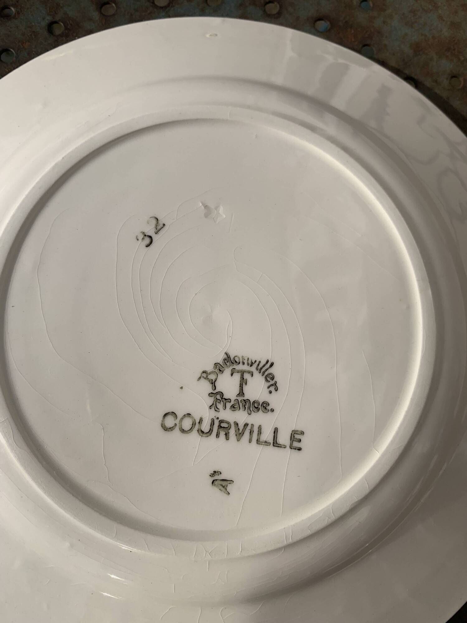 9 small plates, Courville model, Badonviller, made in France, blue geometric patterns