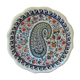 Assiette en faïence polychrome vernissée à bords chantournés par la manufacture de Gien
