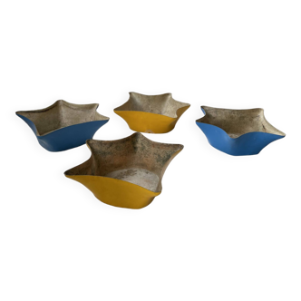 Set of 4 free-form fiberglass planters