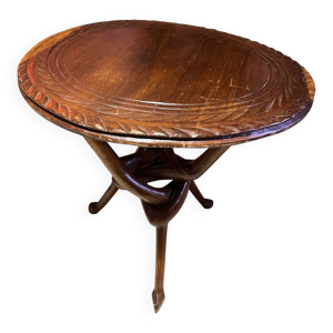 Table d’appoint tribal