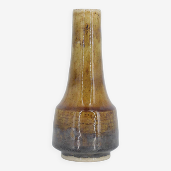 Small Mid-Century Scandinavian Modern Collectible Glazed Brown Stoneware Vase No. 3 by Gunnar Borg