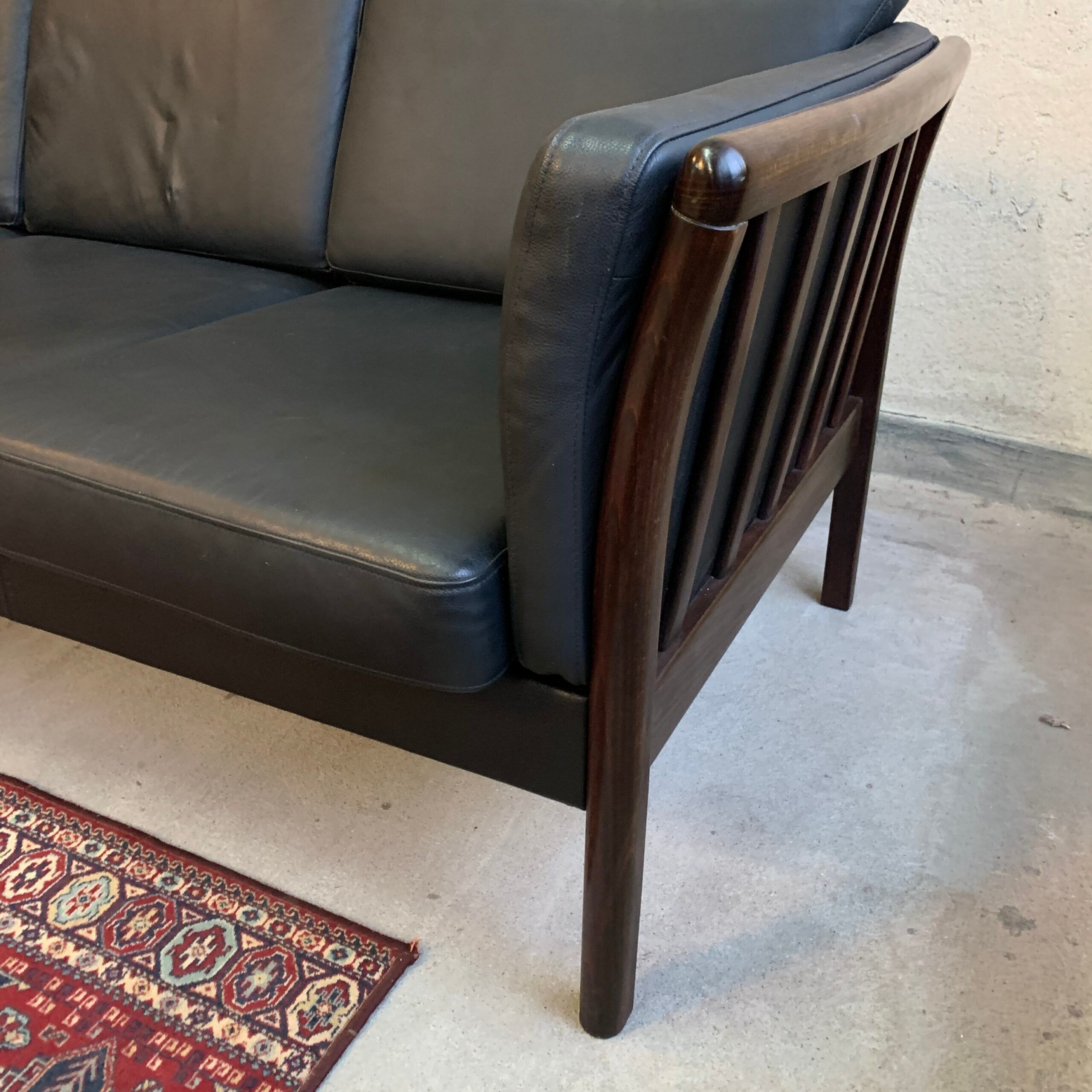 Black 3 seat leather sofa, Denmark 80/90