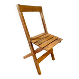 Folding wooden chair
