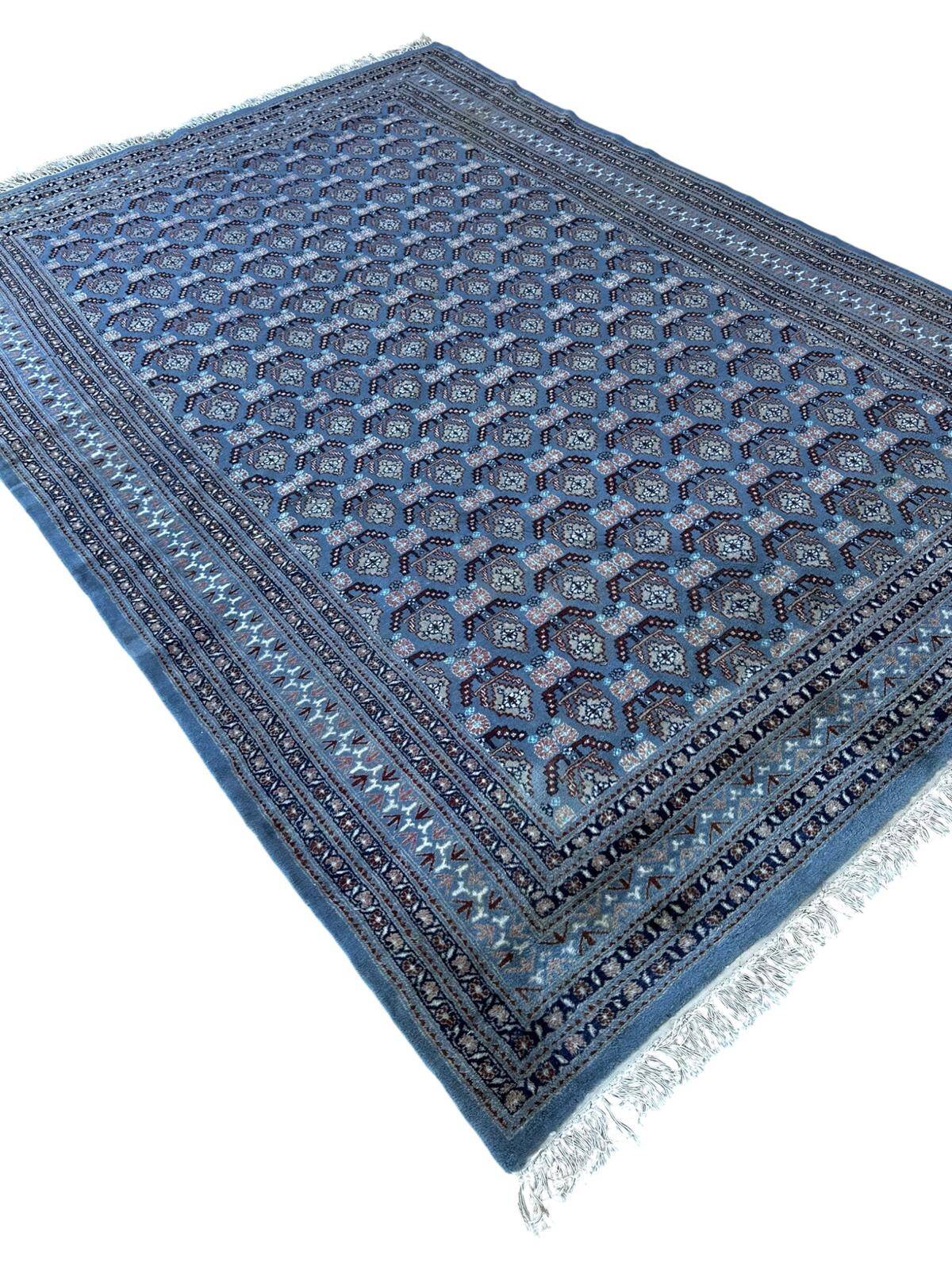 Handmade Pakistani rug 2m x 3m