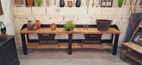 Grand établi ancien