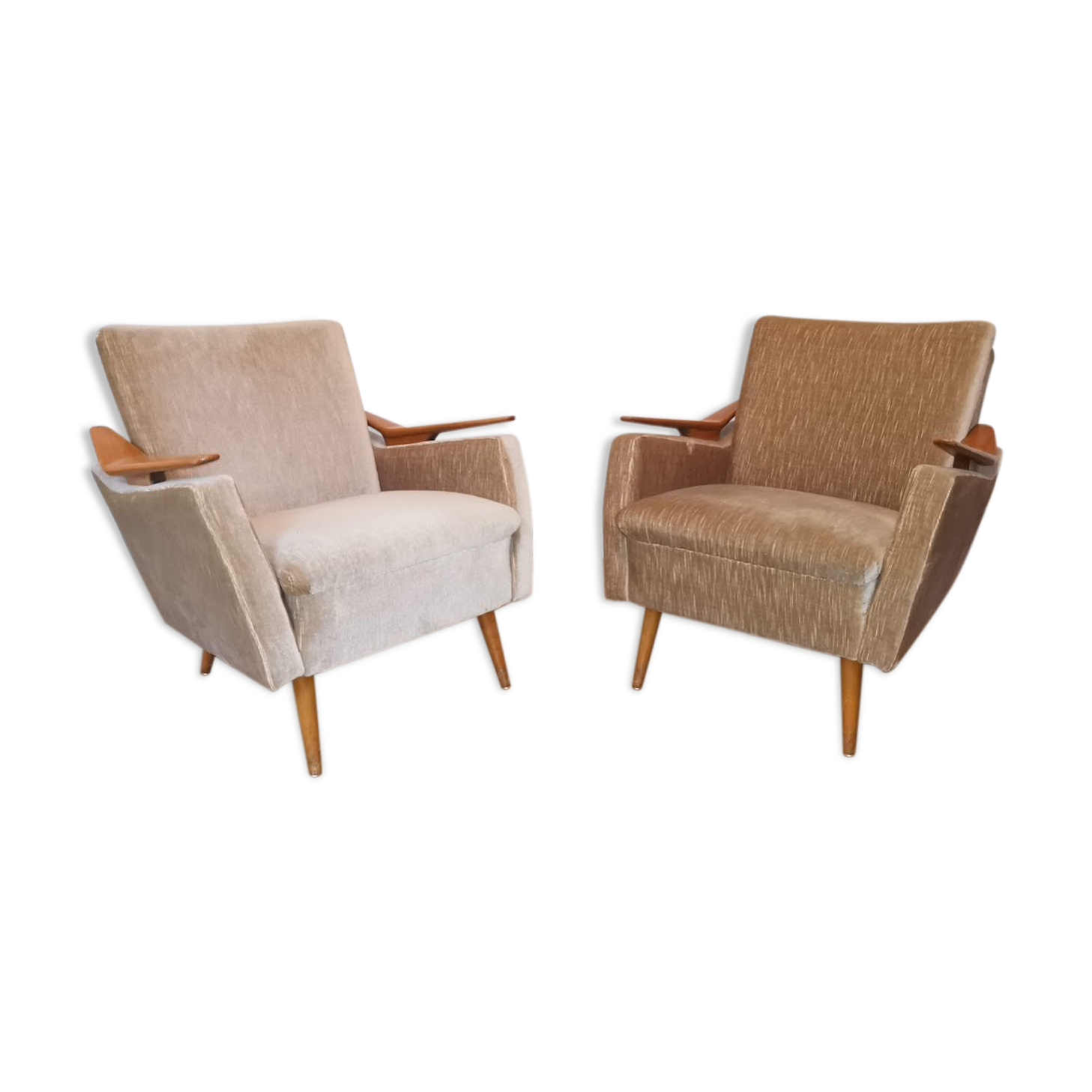 1/2 Scandinavian club chair green velvet water