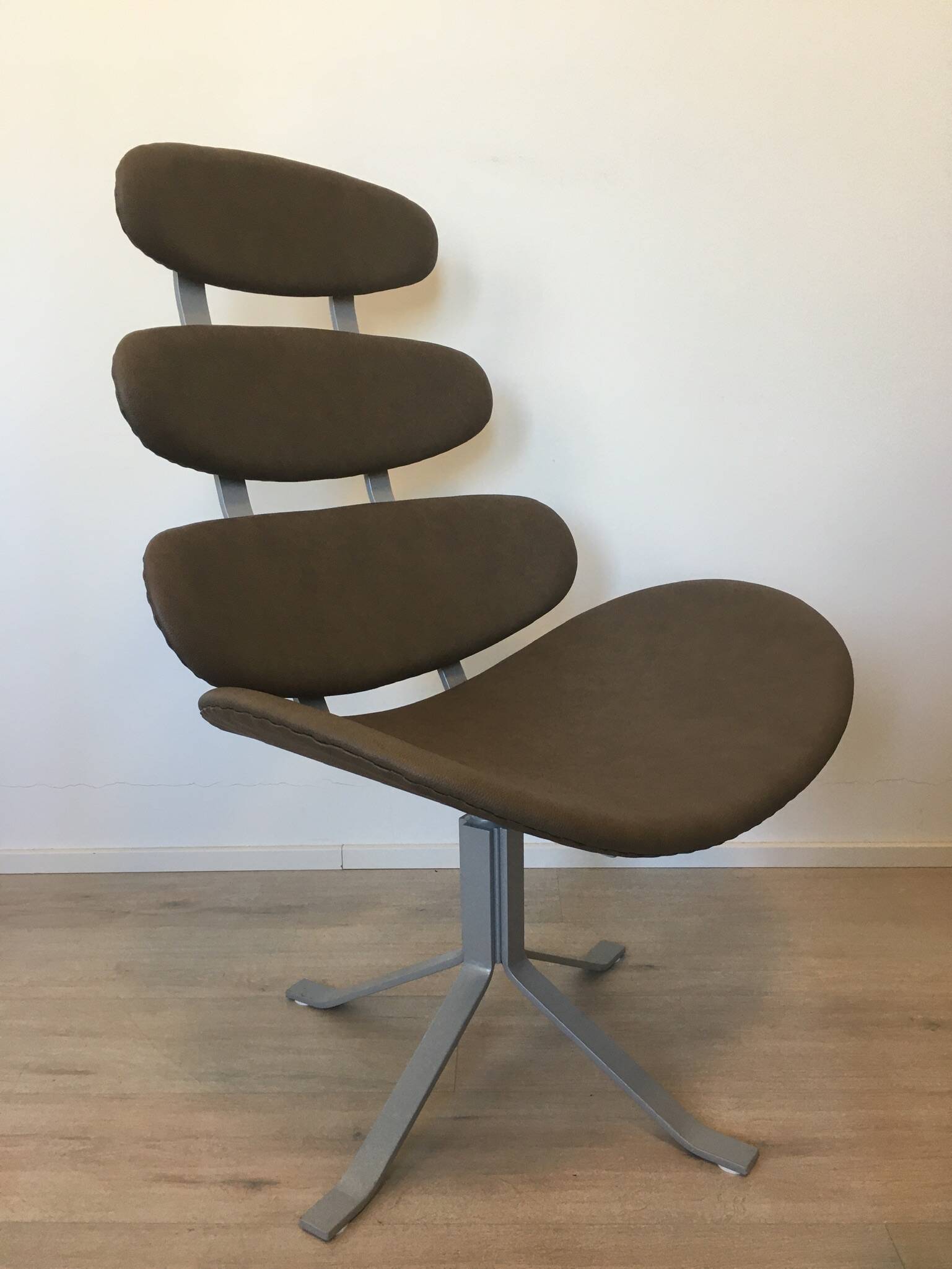 Corona Lounge Chair by Poul M. Volter, Model EJ 5, 1970