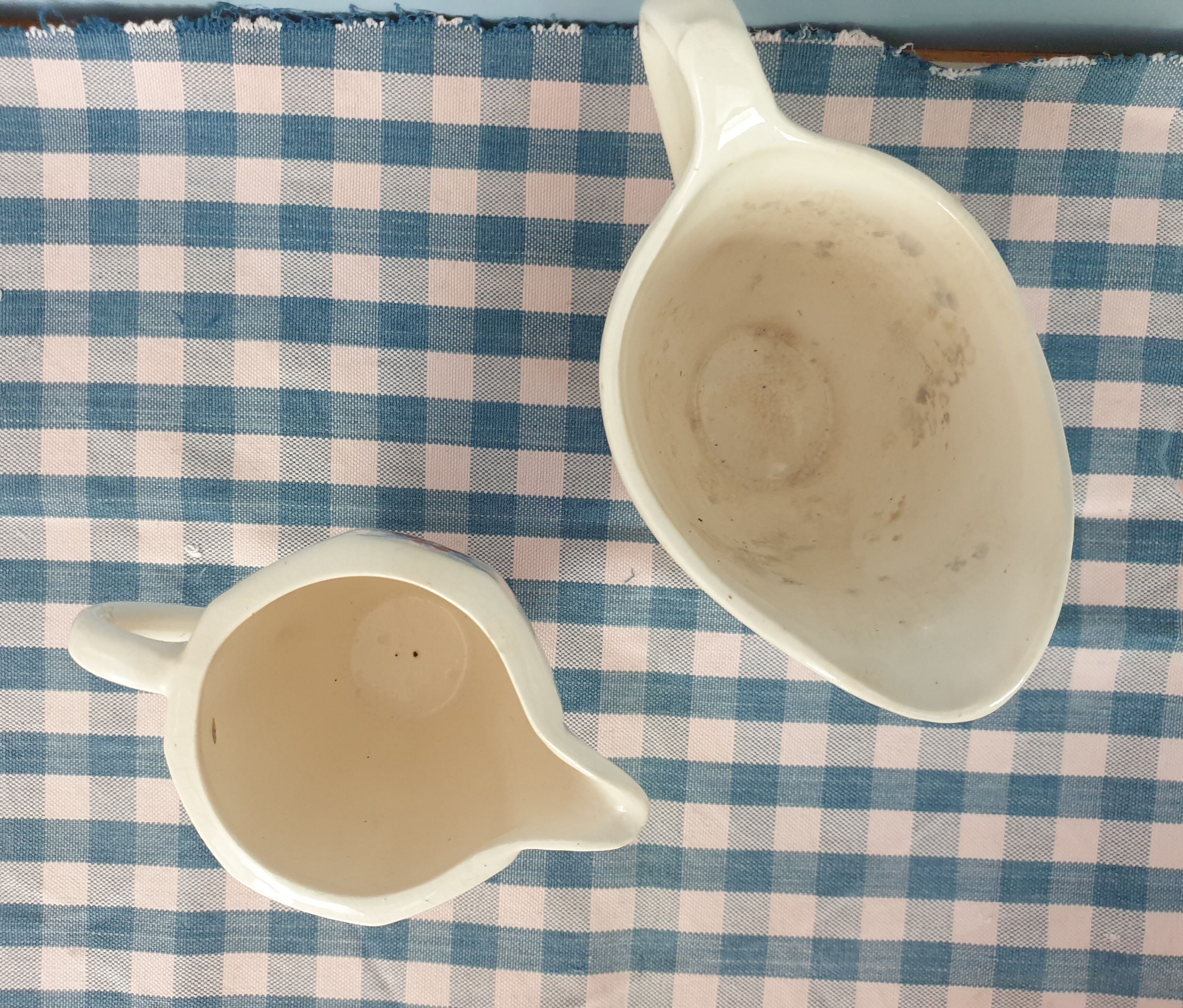 Duo milk pots Badonviller