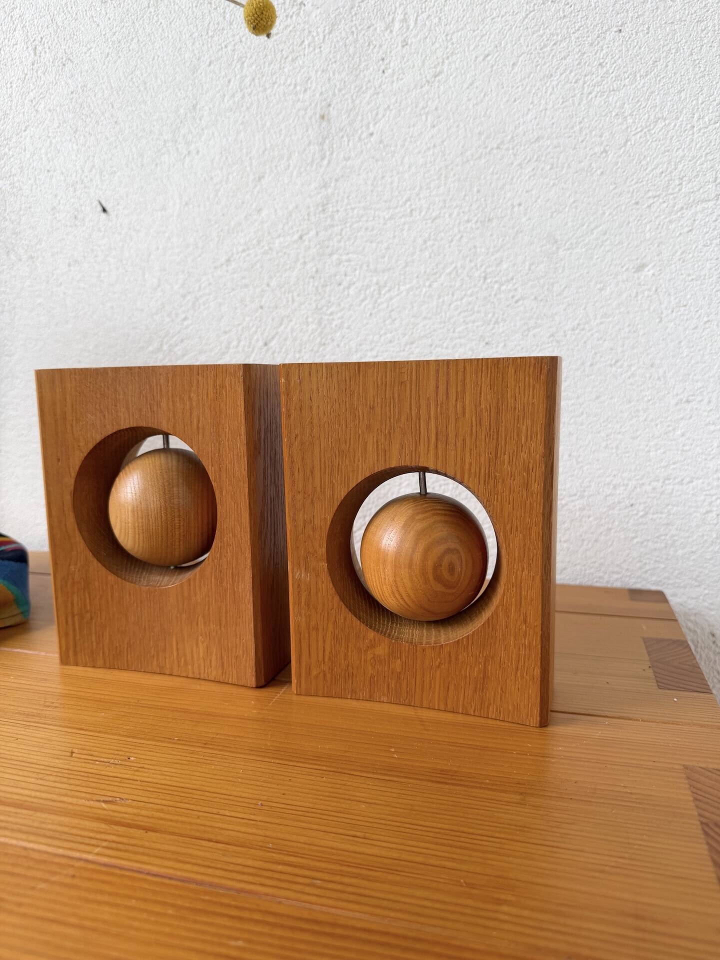 Constructivist wooden bookends