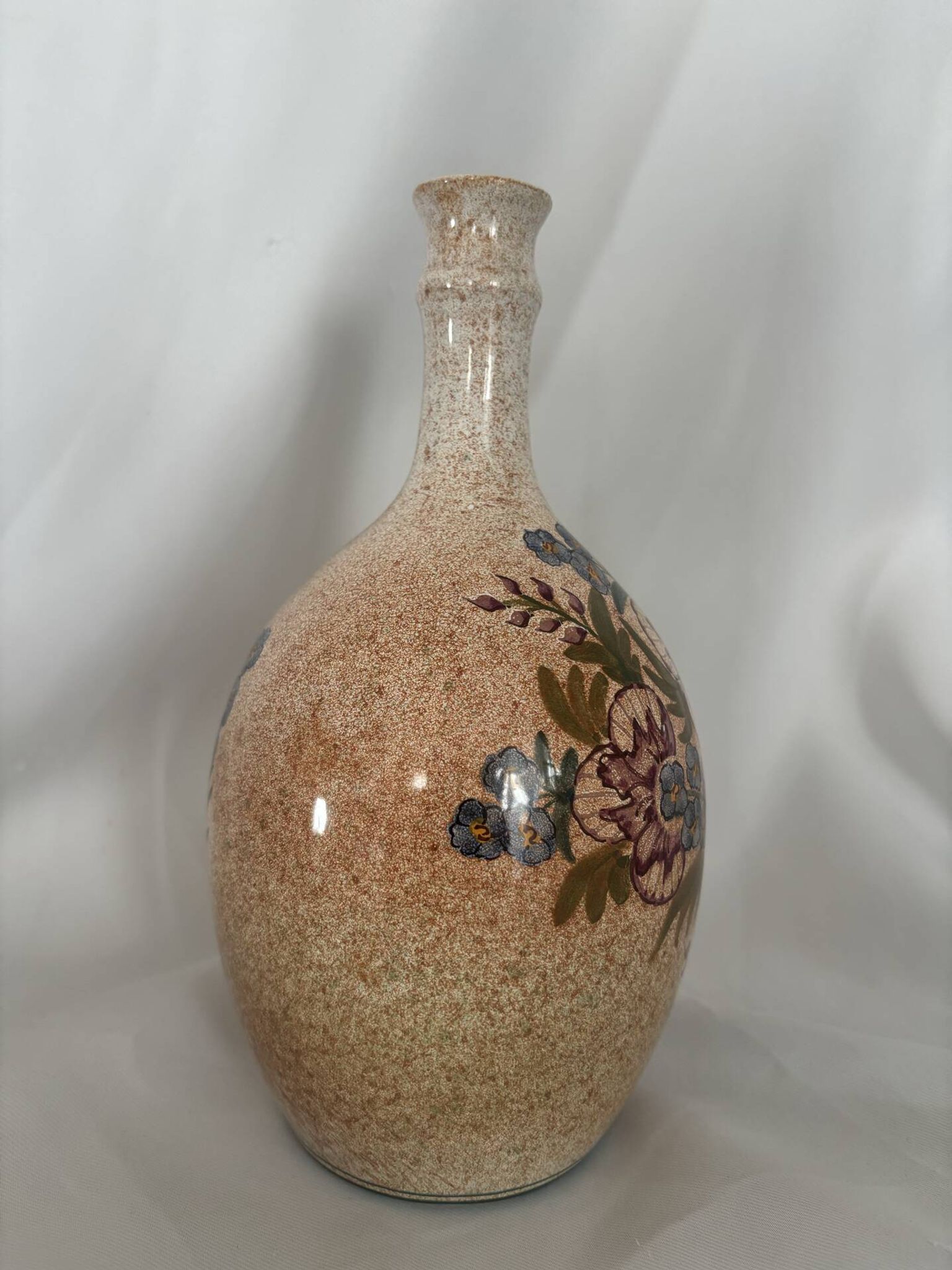 Magnificent vintage vase signed Simon-D – Glazed ceramic with floral decoration.