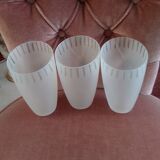 3 lampshades of glass lamp