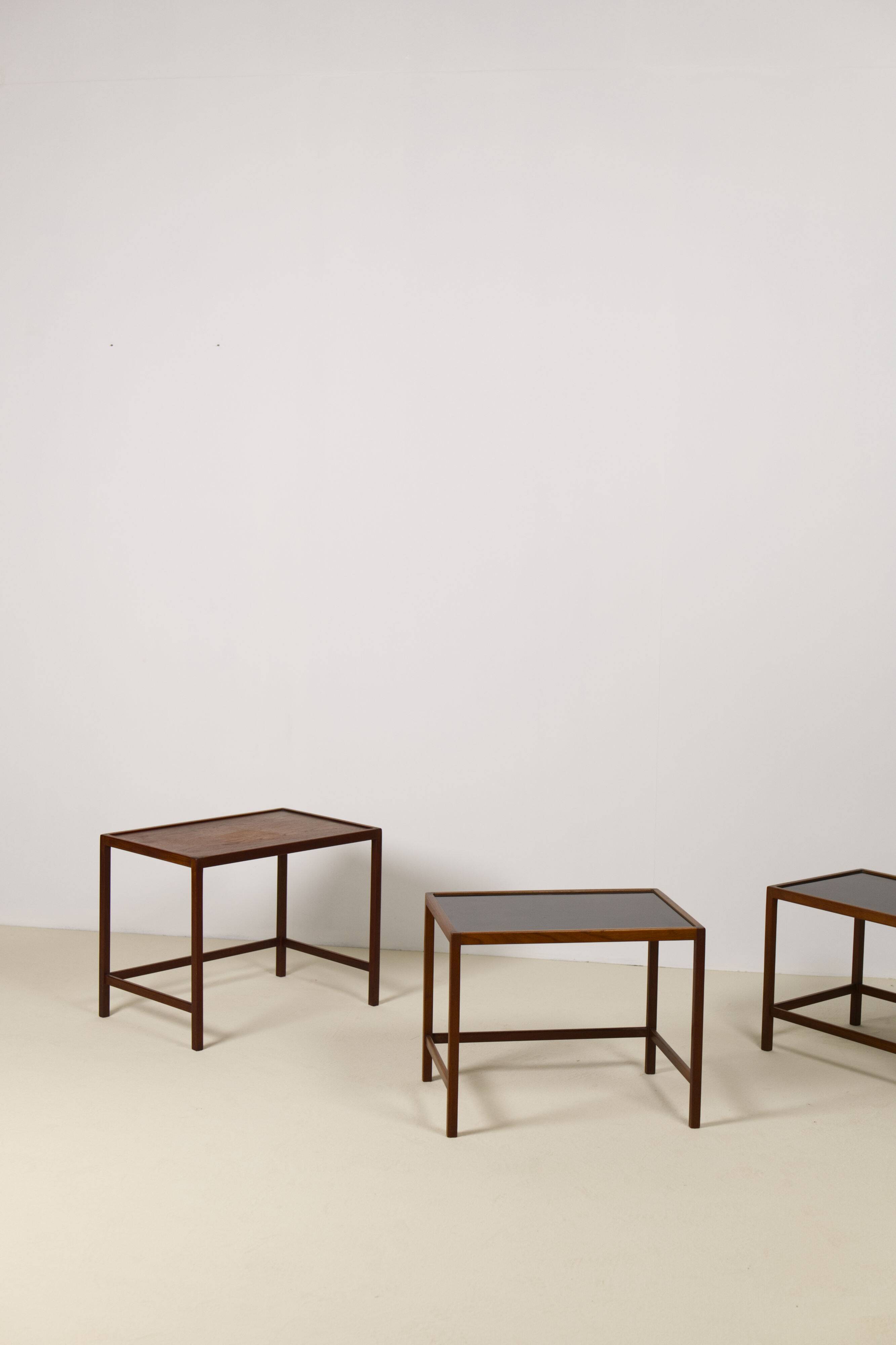 Ensemble de tables gigognes en teck de Kurt Østervig, Danemark, années 1960