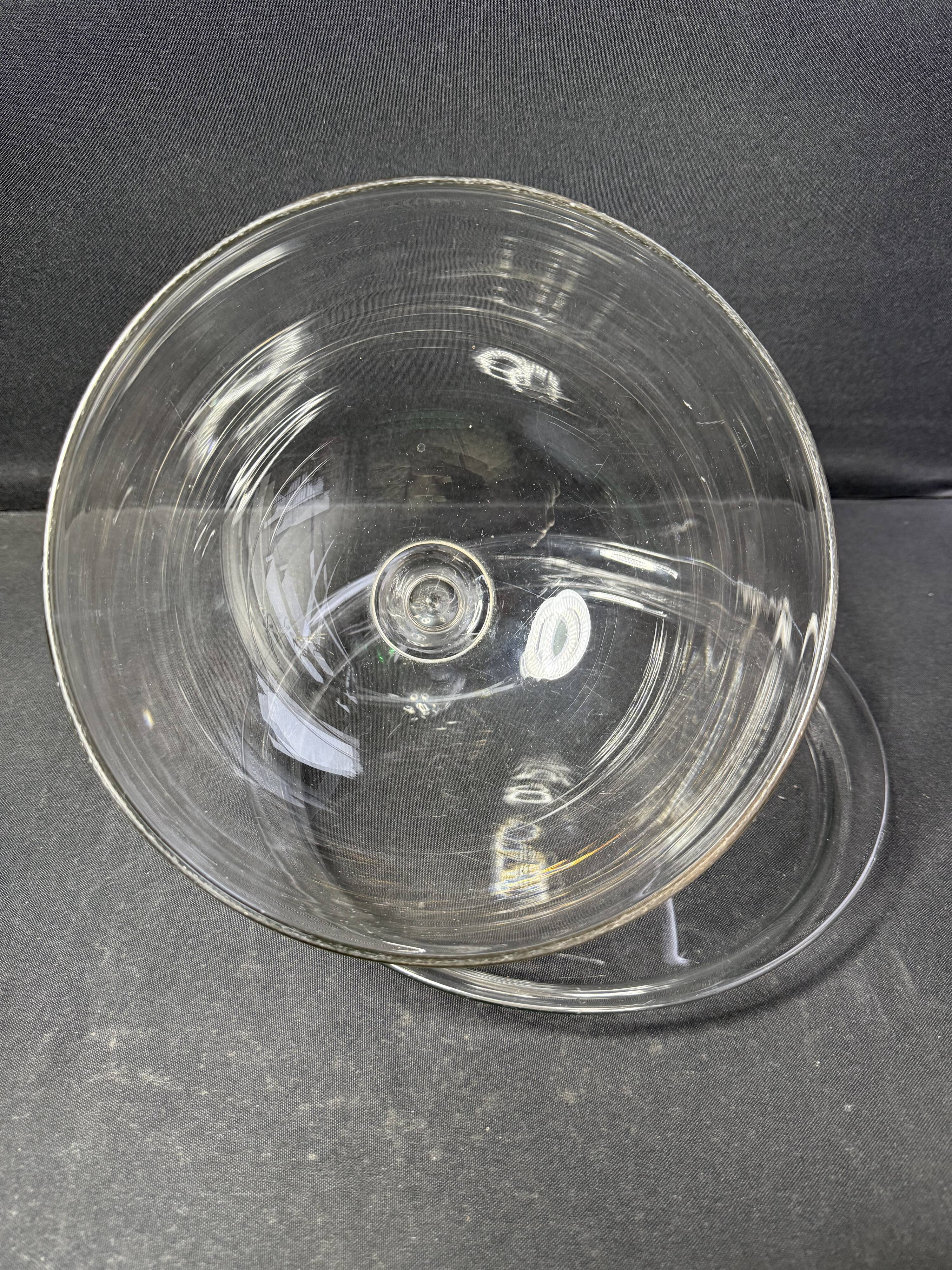 Cheese dome with rimmed tray – ½ blown and cut crystal