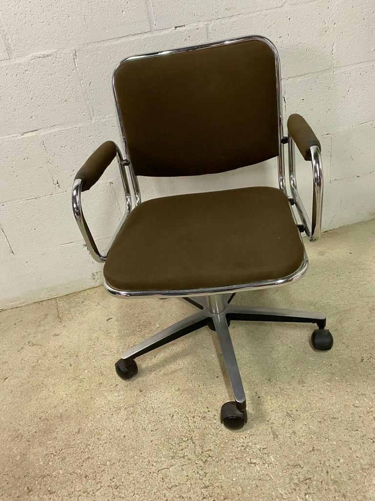 Chaise de bureau vintage avec finition chromée