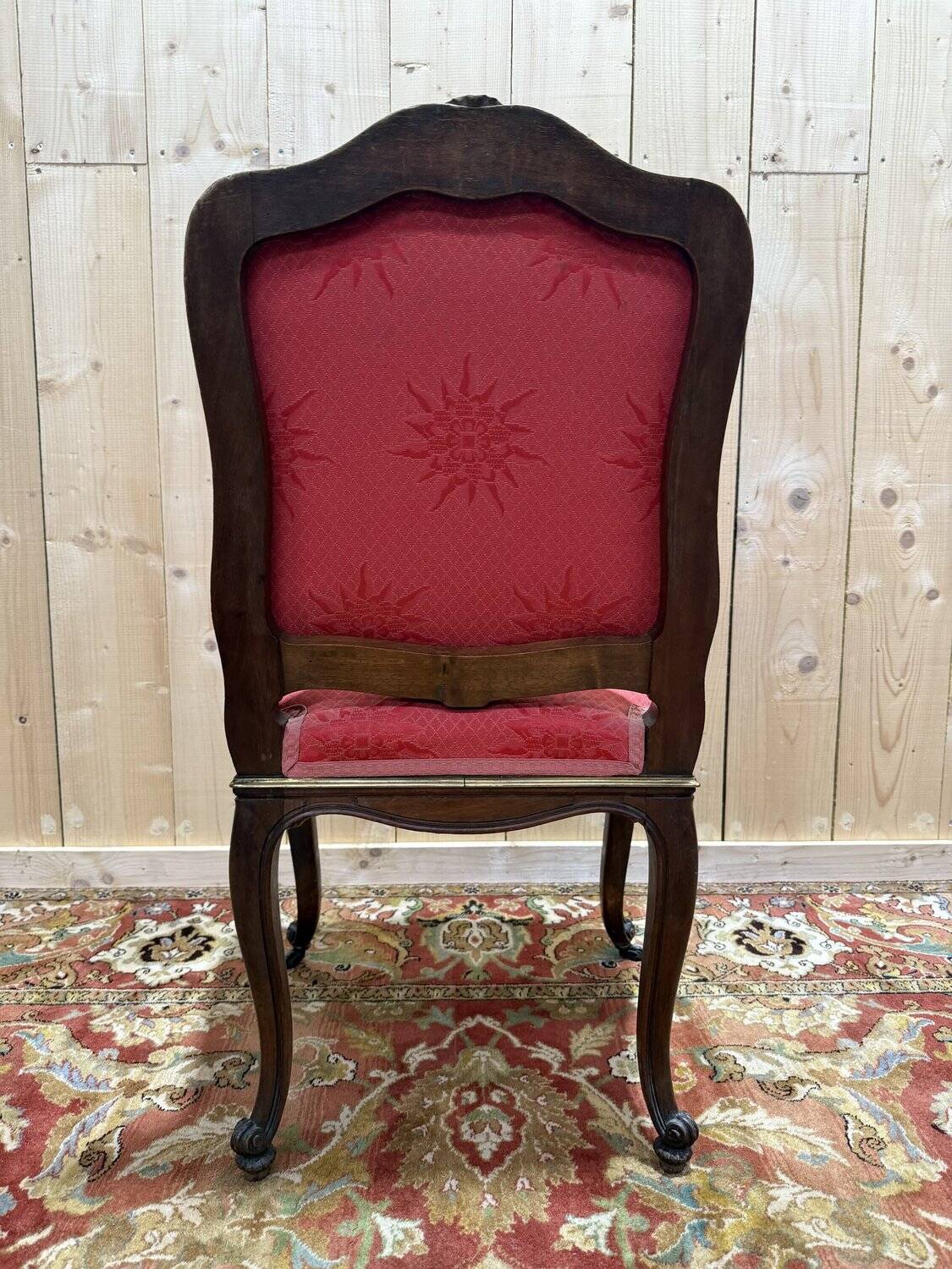 Set of 6 Louis XV style chairs in walnut and brass.