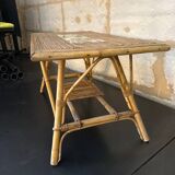 Table basse en rotin et céramique