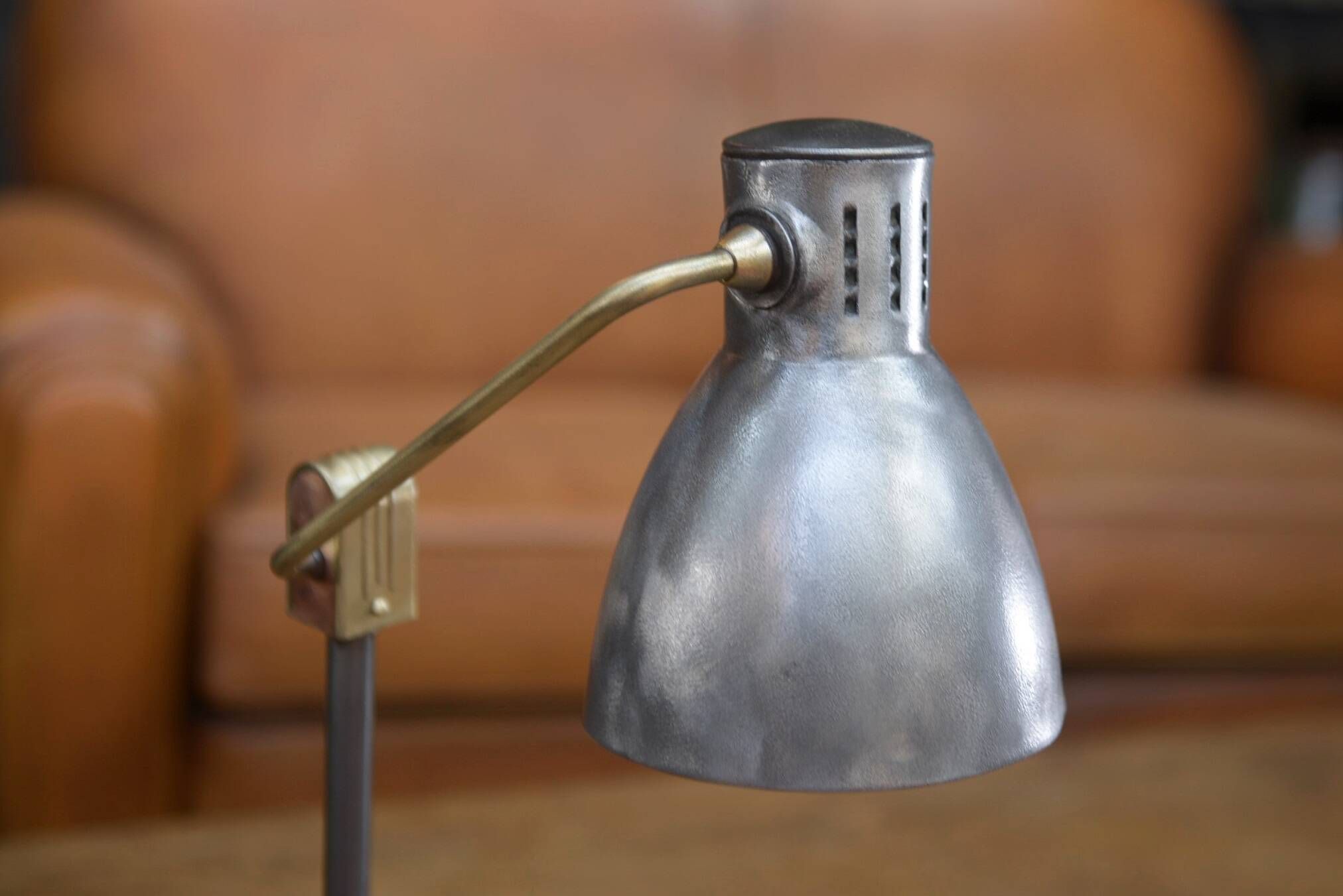 JUMO lamp model 800s by Yves Jujeau, Pierre and André Mounique 1950