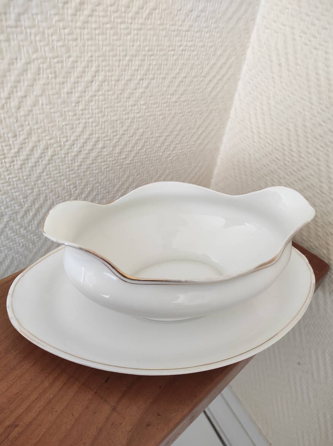 Saucière en porcelaine