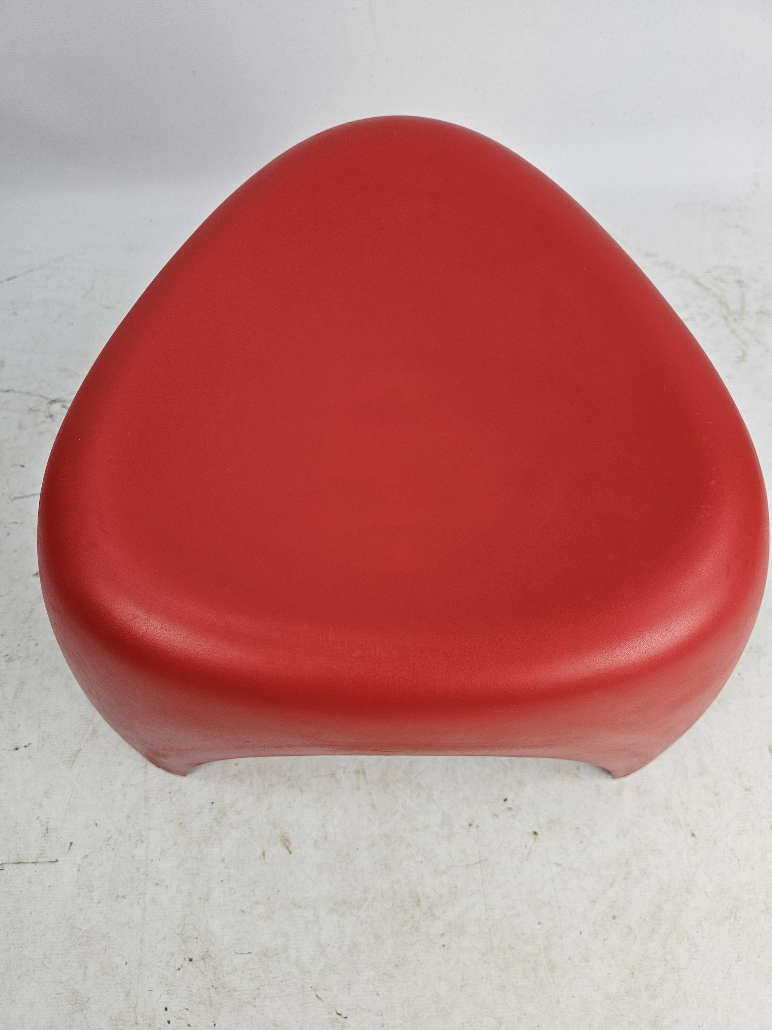 Vitra Stools elephant stool Sori Yanagi limited edition
