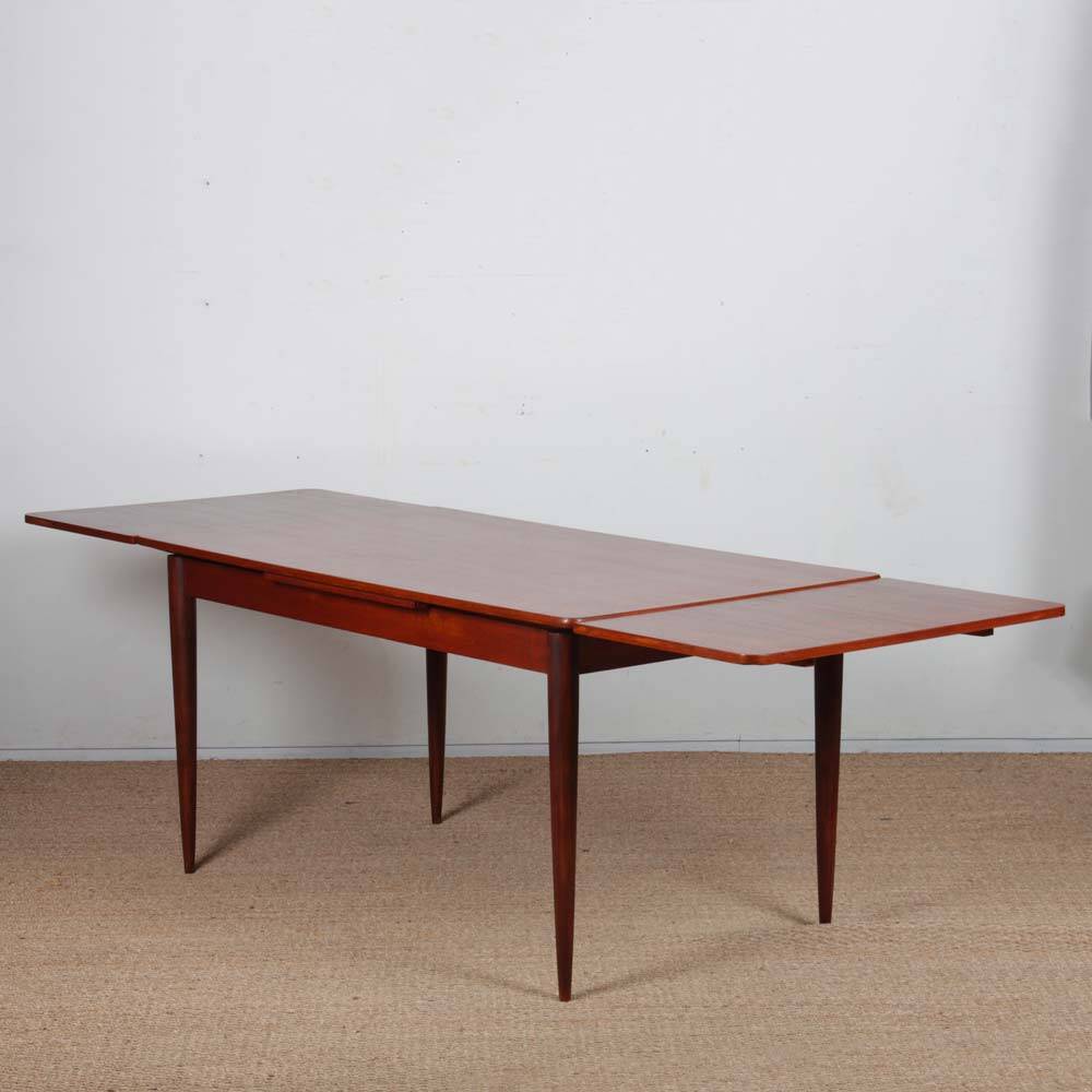 Rectangular extendable dining table in teak, 1970.
