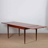 Rectangular extendable dining table in teak, 1970.