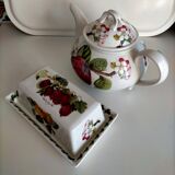 Teapot and butter set