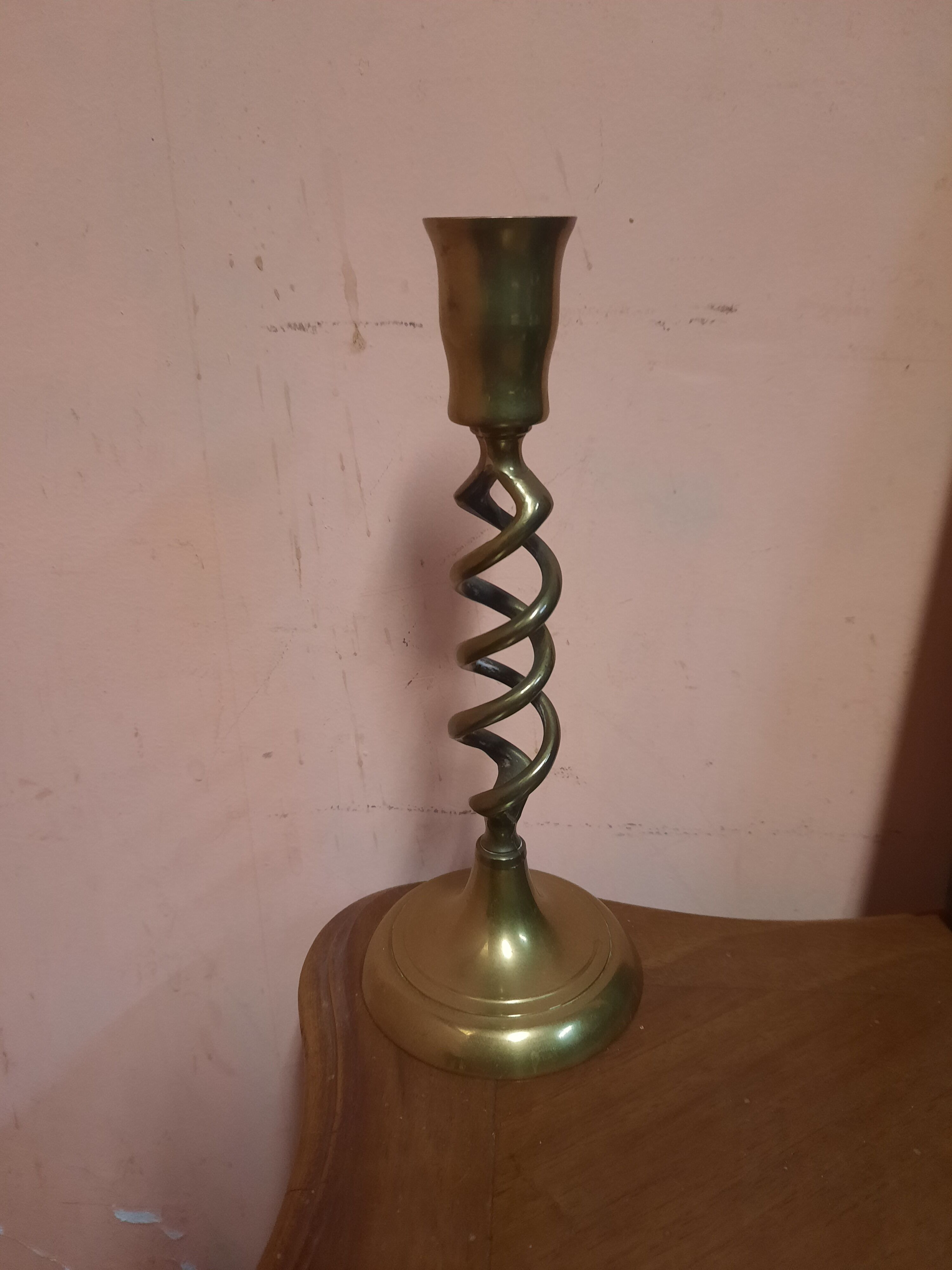 Golden candle holder