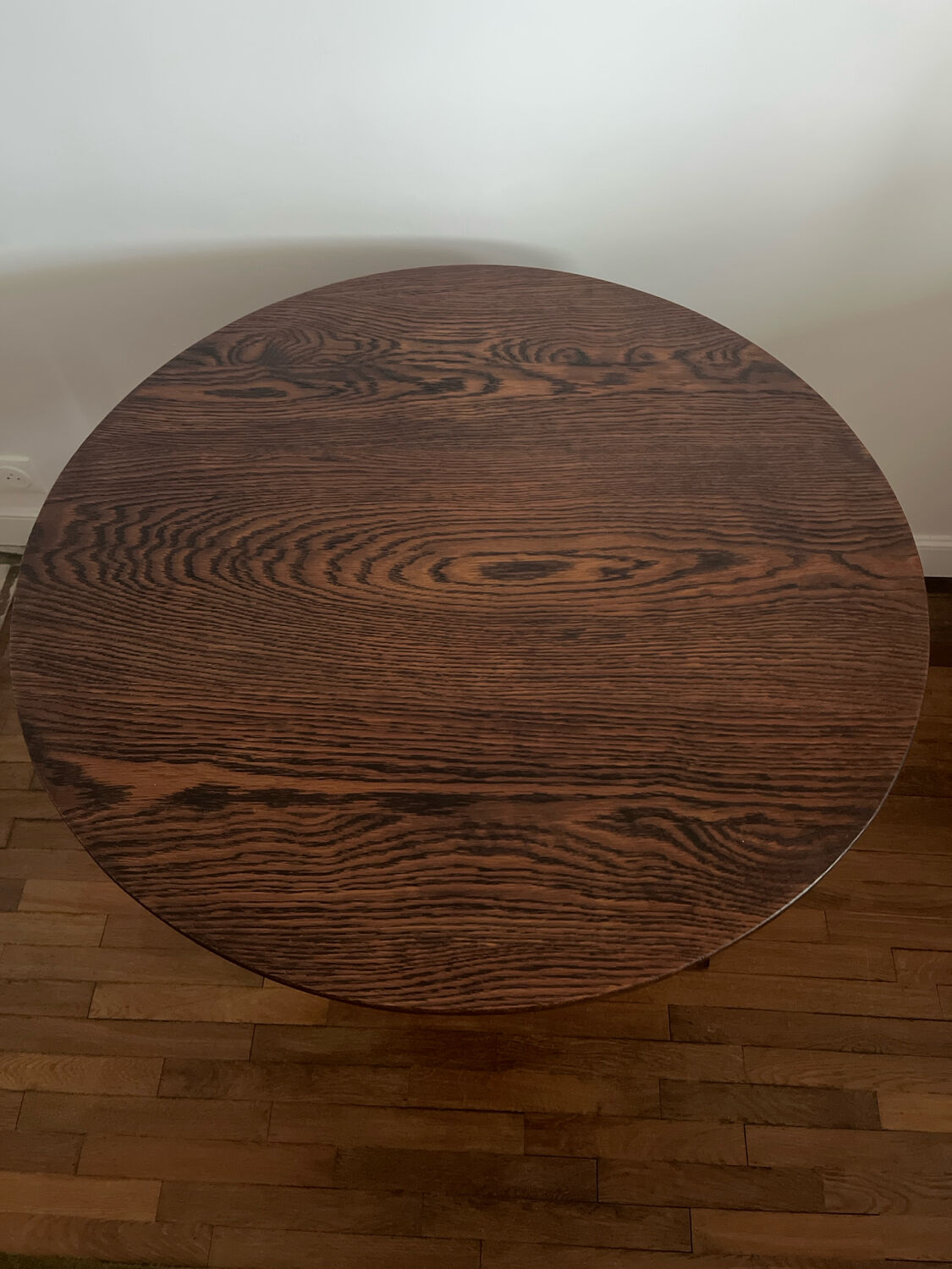 Old winegrower's table