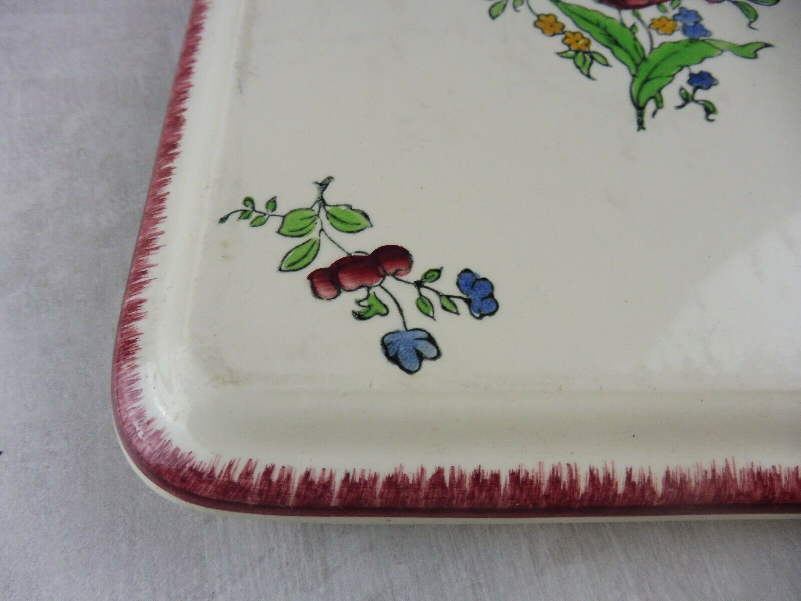 Old table mat décor Lorraine, ceramic from Gien