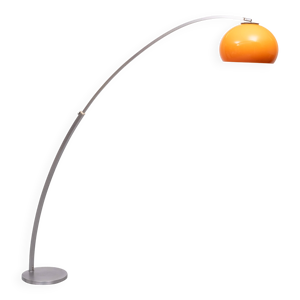 Lampadaire à arc réglable