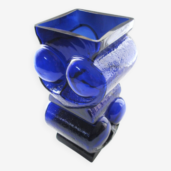 Design suédois des années 1970 Lars Hellsten Royal Krona totem moderniste Art Glass Vase pour Skruf, Suède