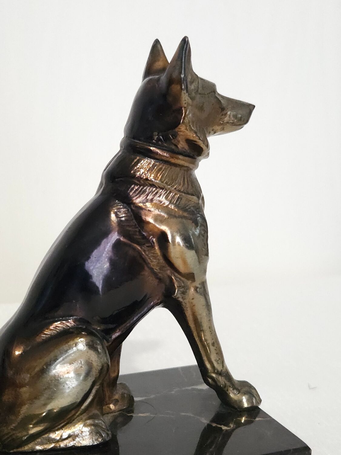 Vintage dog bookends