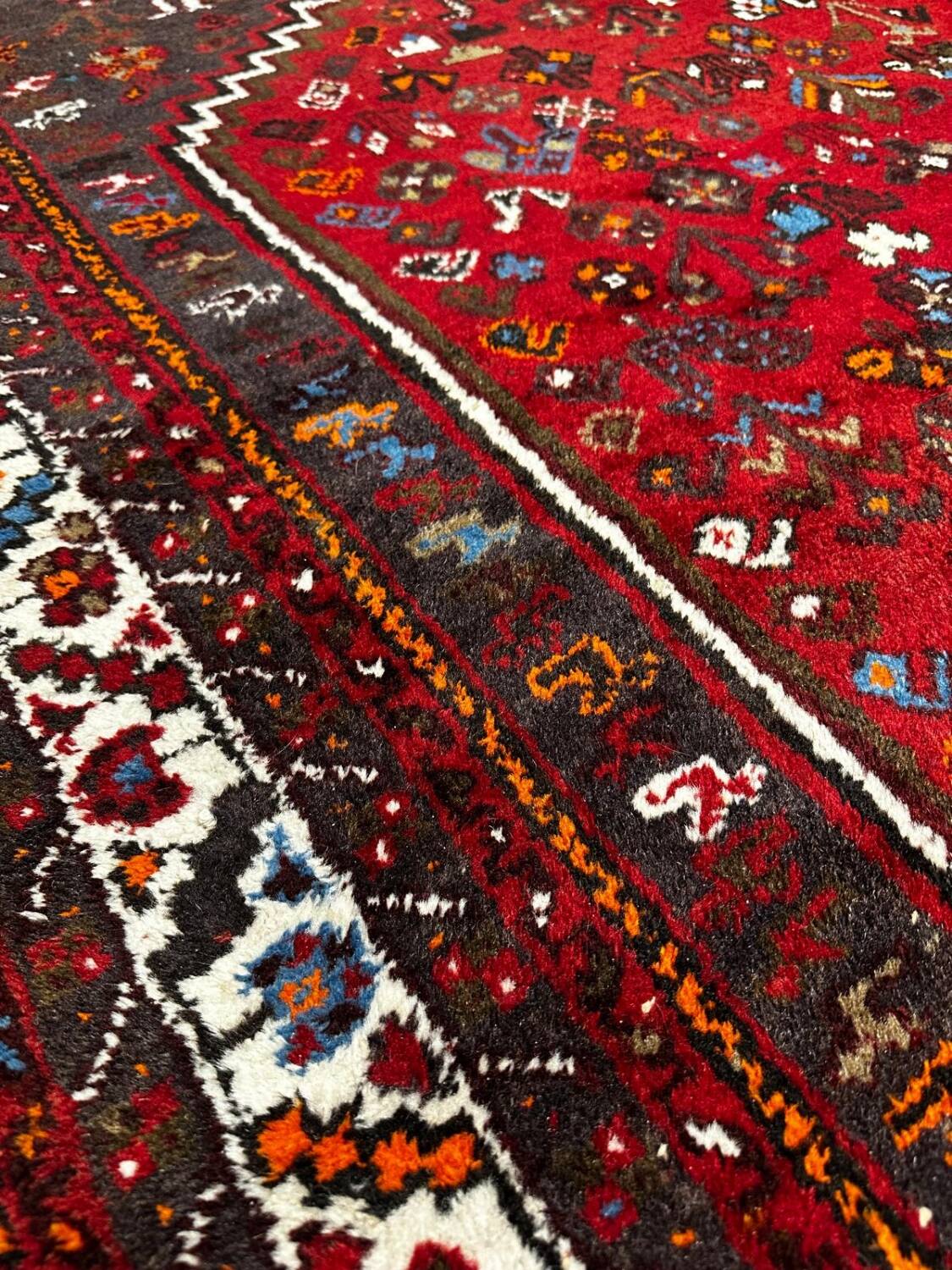 Shiraz Persian Rug