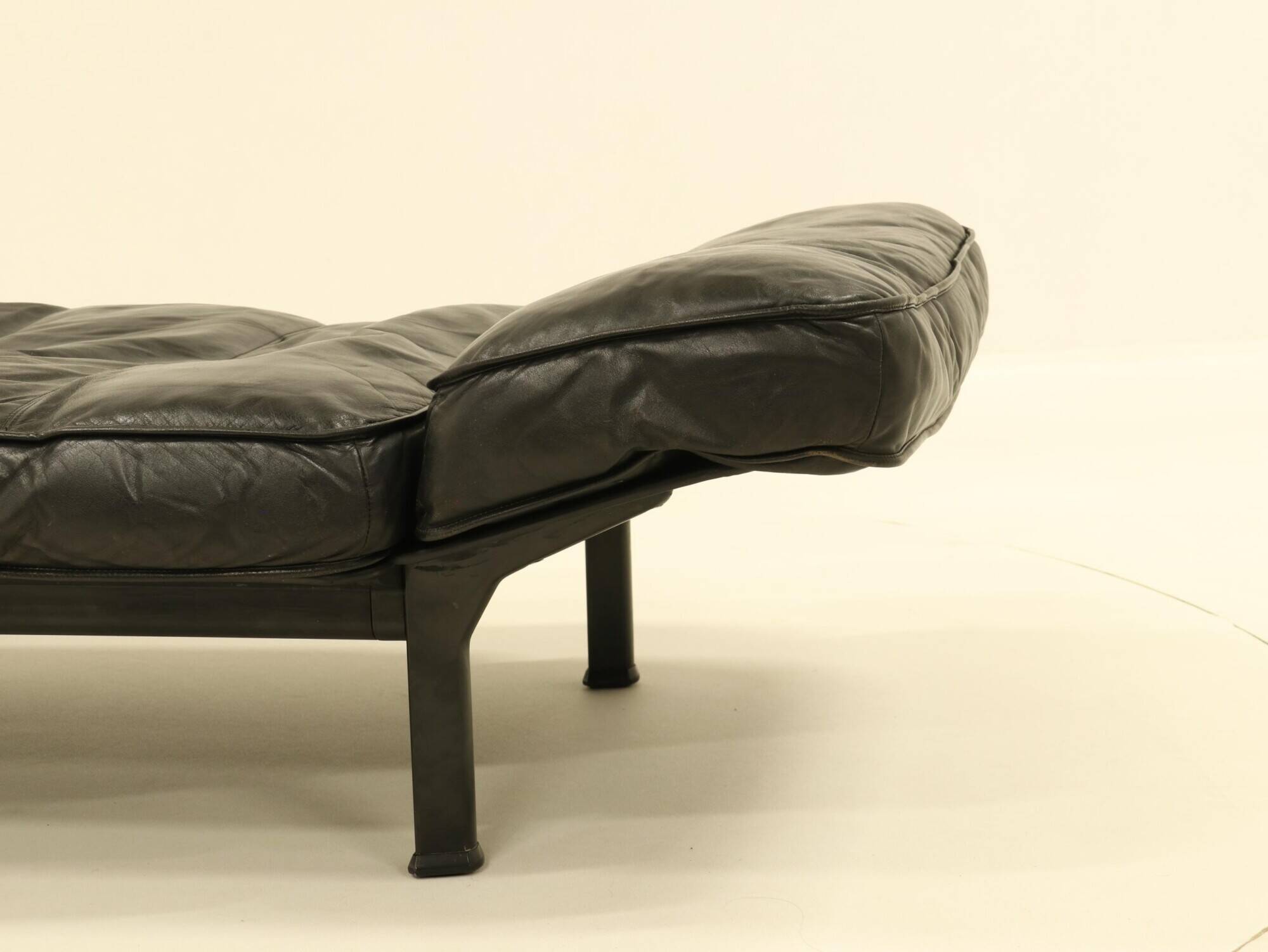Daybed by Zanotta in black leather