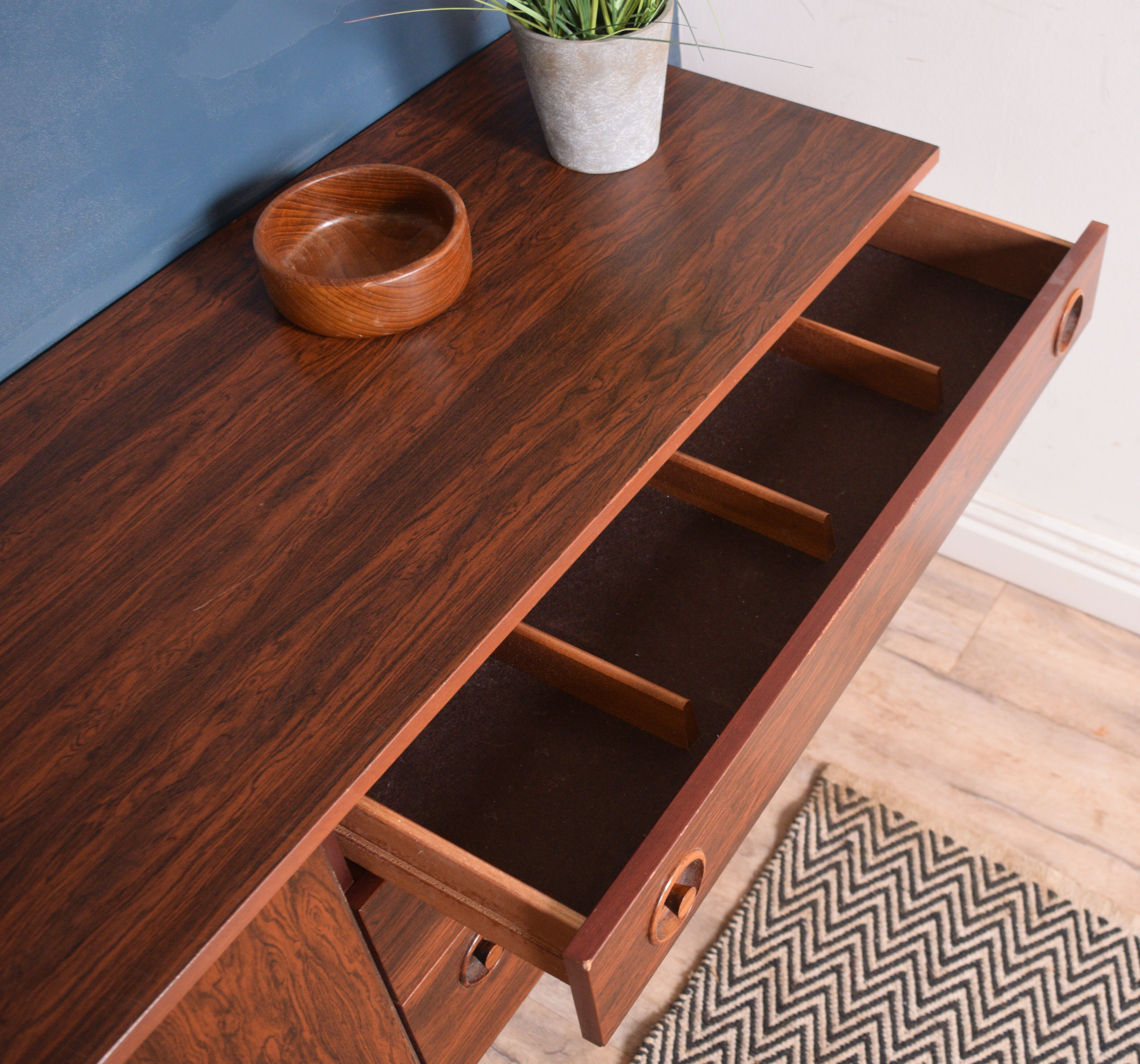 Rosewood Greaves & Thomas retro sideboard cabinet, 1970s