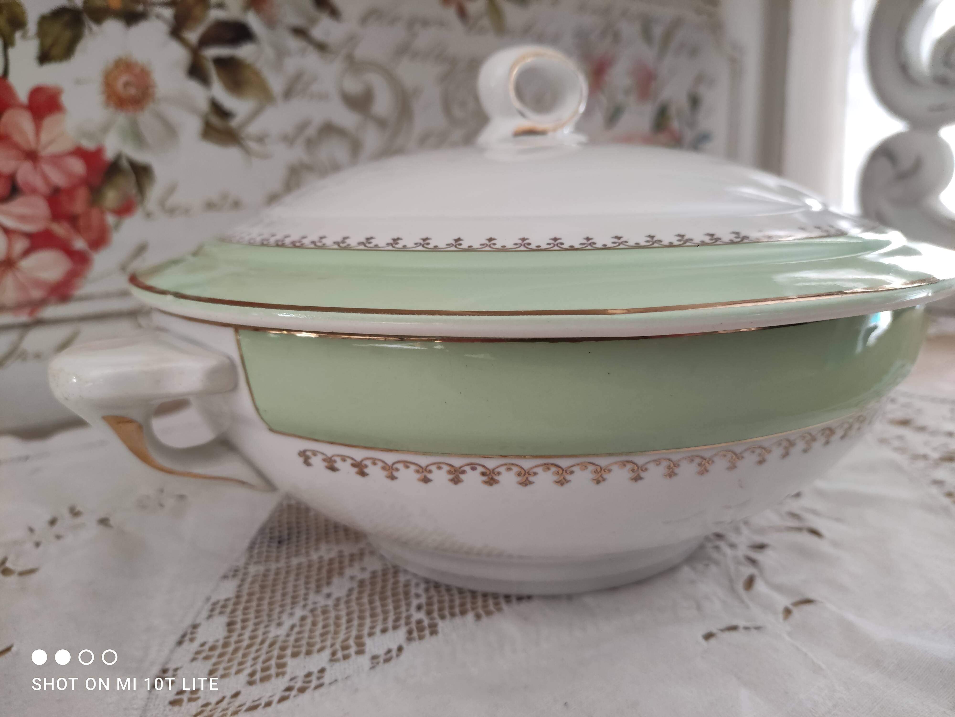 Soup tureen in water green with golden frieze, Cafés Lemaire.