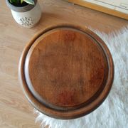 Ancien tabouret de ferme, campagne en bois tripode